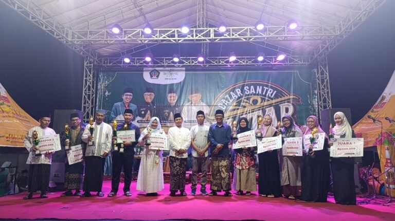 Prestasi Tim Sholawat MTsN 3 Blitar Pada Lomba Sholawat PCNU Kab. Blitar HSN 2025