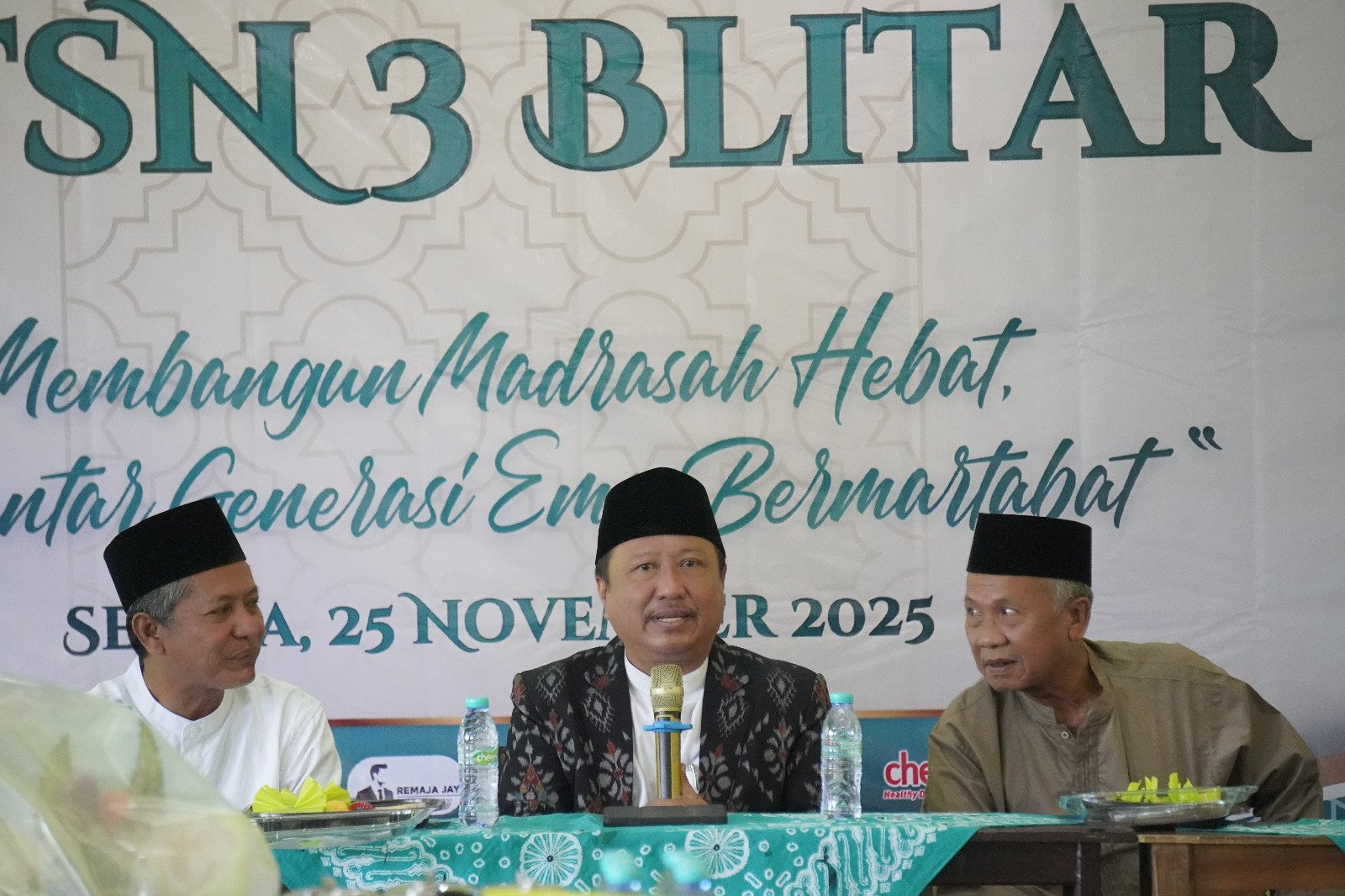 WhatsApp Image 2025-11-27 at 08.01.33 (1)