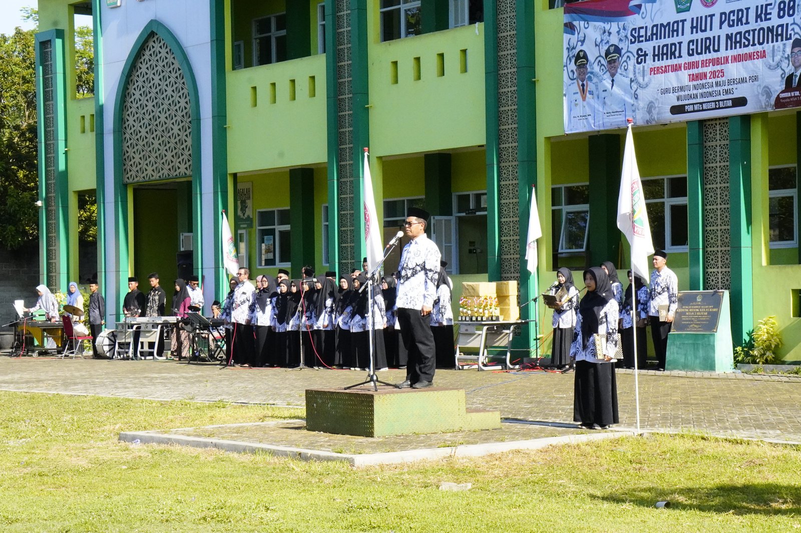 WhatsApp Image 2025-11-27 at 08.17.31